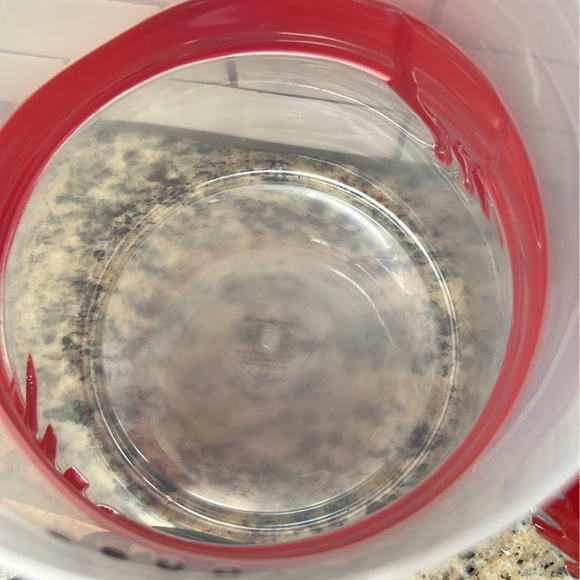 RARE Snowman Coin Bank (set of 2) - Bath & Body Works - Picture 9 of 12